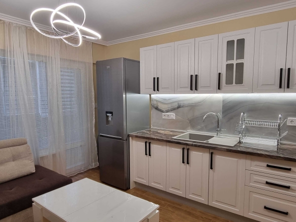 Дава се под наем Едностаен апартамент в Разград, Абритус - 35 кв.м за 357 € - Снимка #1