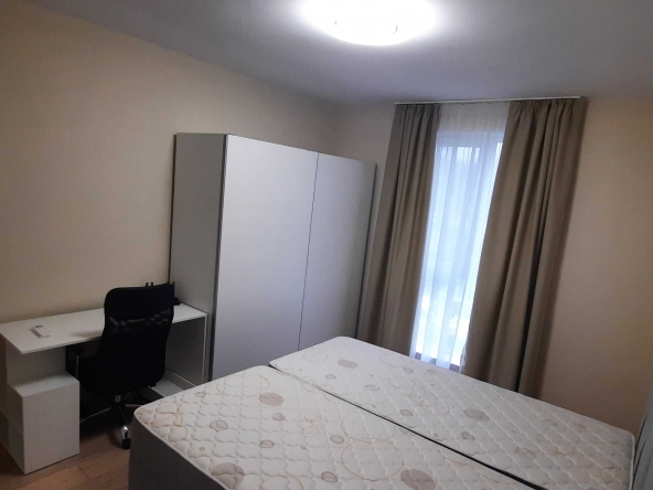 Дава се под наем Двустаен апартамент в Варна, Възраждане 1 - 78 кв.м за 561 € - Снимка #1