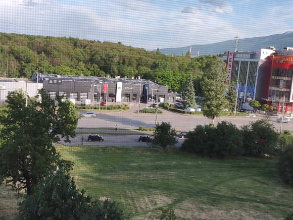 Дава се под наем Двустаен апартамент в София, Лозенец - 45 кв.м за 382.5 € - Снимка #1