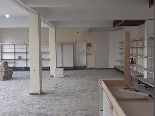 Дава се под наем Магазин в с. Айдемир, Област Силистра - 200 кв.м за 153 € - Снимка #1