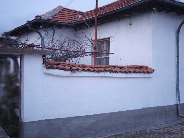 Къща в Пловдив, Център - 120 кв.м за 340 €/кв.м - Снимка #1