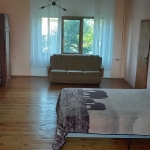 Дава се под наем  в с. Герман, Област София-град - 90 кв.м за 433.5 € - Снимка #1