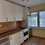 Дава се под наем Тристаен апартамент в София, Център - 70 кв.м за 500 € - Снимка #1