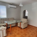 Дава се под наем Тристаен апартамент в Казанлък - 95 кв.м за 346.8 € - Снимка #1