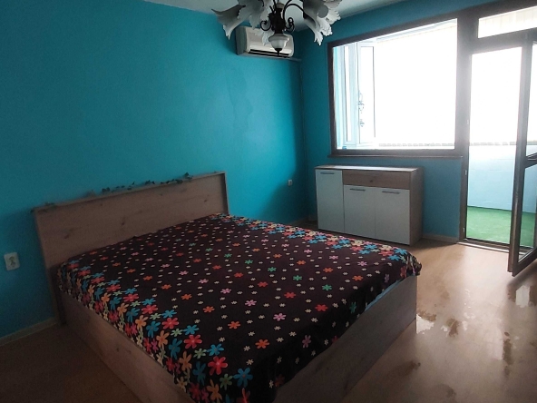 Дава се под наем Двустаен апартамент в Бургас, Лазур - 60 кв.м за 459 € - Снимка #1