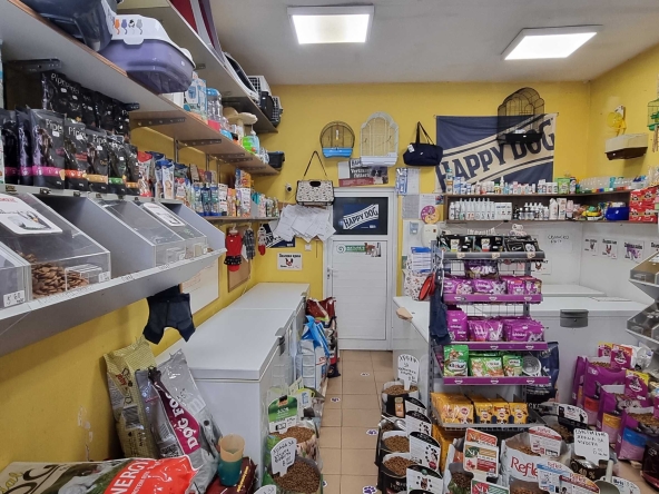 Заведение в Разград, Център - 32 кв.м за 5313 €/кв.м - Снимка #1