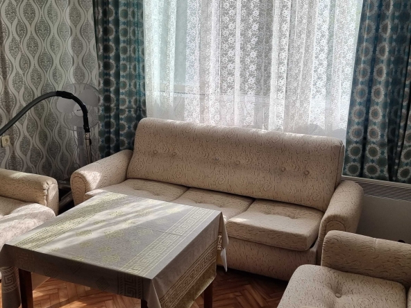 Двустаен апартамент в Разград, Освобождение - 60 кв.м за 1105 €/кв.м - Снимка #1