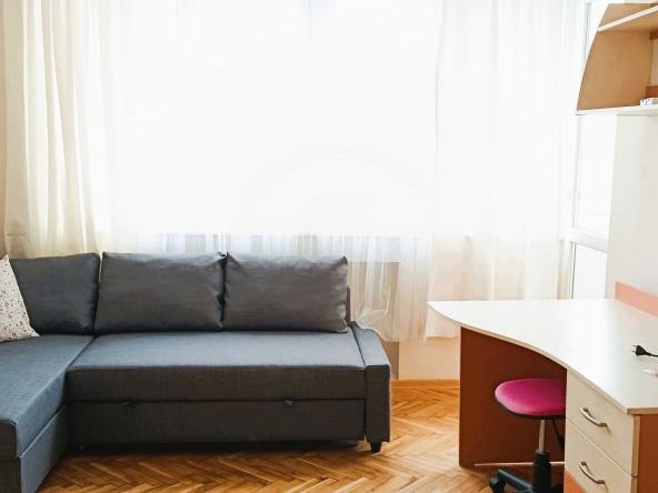 Дава се под наем Двустаен апартамент в Варна, Нептун - 65 кв.м за 508.47 € - Снимка #1