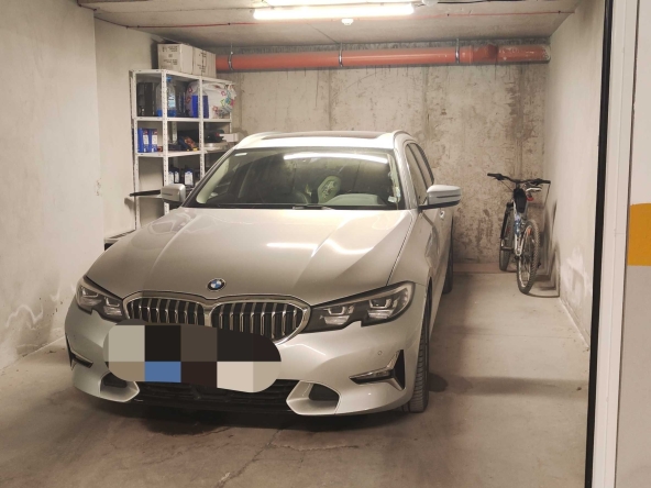 Дава се под наем Гараж / Паркомясто в Хасково, Дружба 1 - 20 кв.м за 149.43 € - Снимка #1