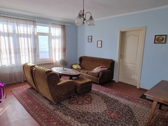 Многостаен апартамент в Разград, Възраждане - 198 кв.м за 825 €/кв.м - Снимка #1