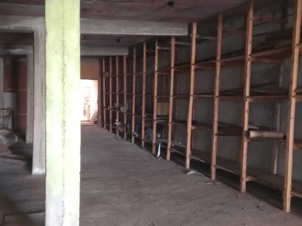 Дава се под наем Склад в Силистра, Промишлена зона - Запад - 300 кв.м за 102 € - Снимка #1