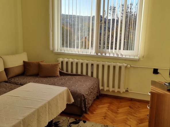 Дава се под наем Двустаен апартамент в Разград, Възраждане - 58 кв.м за 255 € - Снимка #1