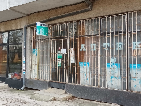 Магазин в Шабла - 268 кв.м за 292 €/кв.м - Снимка #1