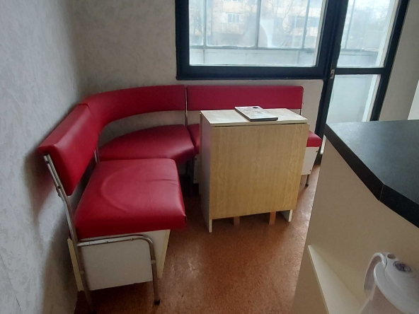 Дава се под наем Двустаен апартамент в Велико Търново, Зона Б - 80 кв.м за 204 € - Снимка #1