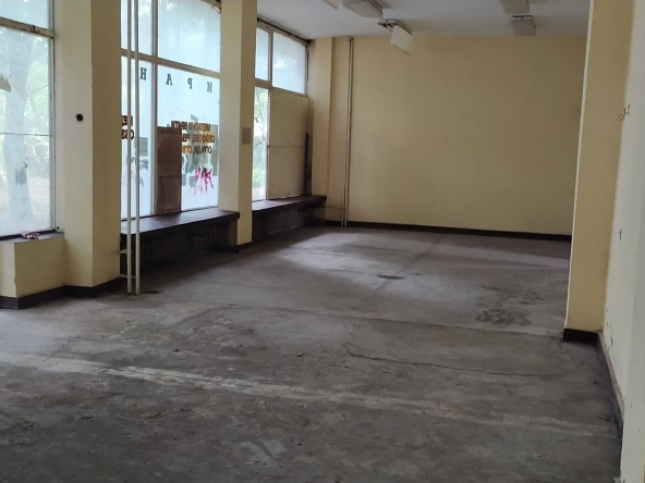 Дава се под наем Магазин в Враца, Металург - 120 кв.м за 510 € - Снимка #1