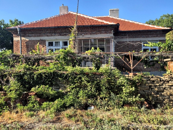 Къща в с. Лозарево, Област Бургас - 128 кв.м за 199 €/кв.м - Снимка #1