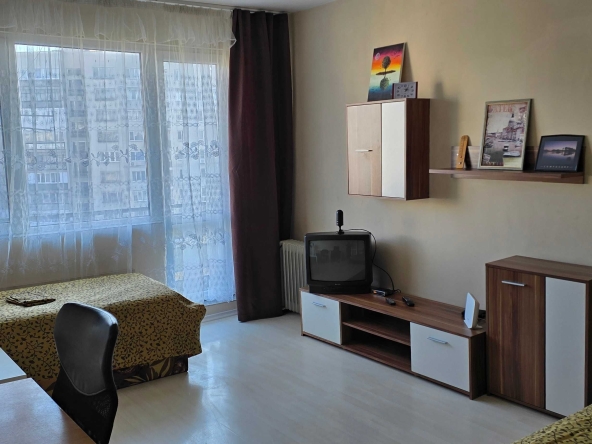 Дава се под наем Едностаен апартамент в София, Толстой - 42 кв.м за 382.5 € - Снимка #1