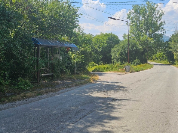 Парцел в с. Ковачевци, Област Перник - 750 кв.м за 11 €/кв.м - Снимка #1