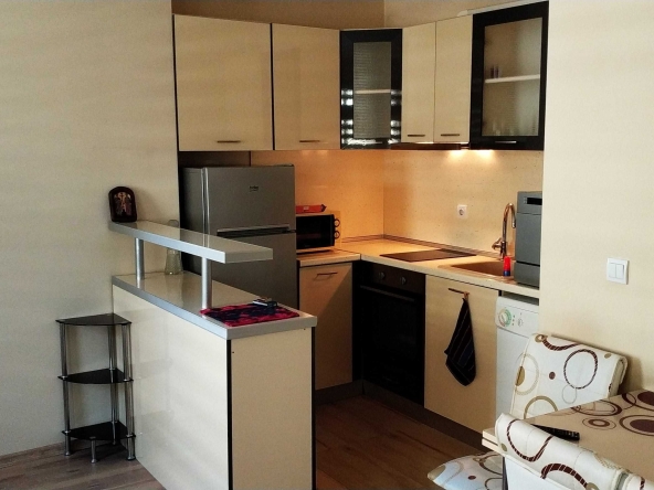 Двустаен апартамент в Асеновград - 68 кв.м за 750 €/кв.м - Снимка #1