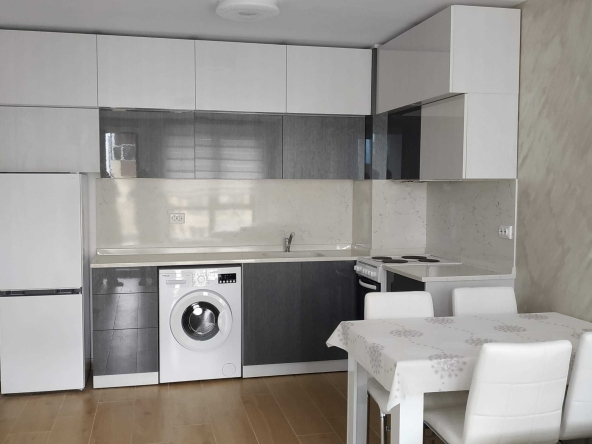 Дава се под наем Двустаен апартамент в Пловдив, Беломорски - 65 кв.м за 348.84 € - Снимка #1