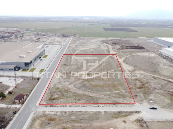 Парцел в Куклен - 12665 кв.м за 45 €/кв.м - Снимка #1