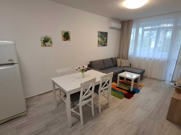 Дава се под наем Двустаен апартамент в Варна, Чайка - 50 кв.м за 510 € - Снимка #1