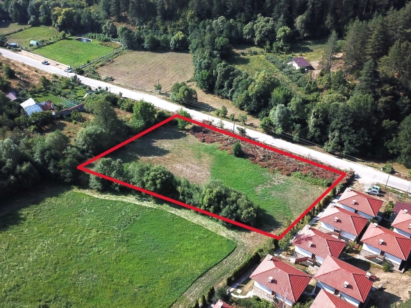 Парцел в Банско - 3888 кв.м за 43 €/кв.м - Снимка #1