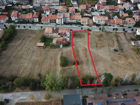 Парцел в Разлог - 1500 кв.м за 74 €/кв.м - Снимка #1