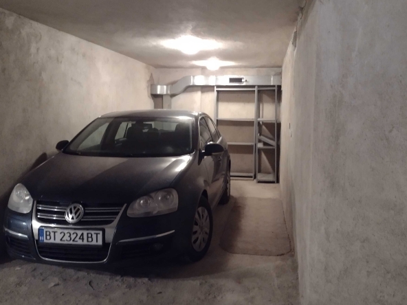 Дава се под наем Гараж / Паркомясто в Варна, Чаталджа - 18 кв.м за 100 € - Снимка #1