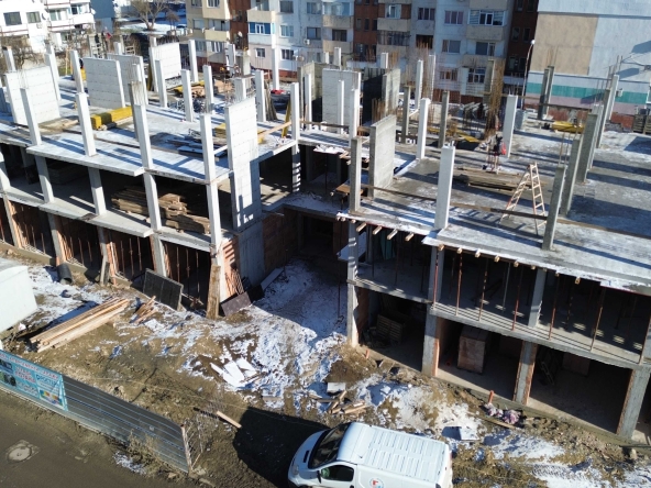 Тристаен апартамент в Търговище, Запад 3 - 92 кв.м за 599 €/кв.м - Снимка #1