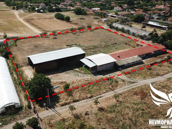 Промишлена сграда в с. Дълбок извор, Област Пловдив - 8110 кв.м за 12 €/кв.м - Снимка #1