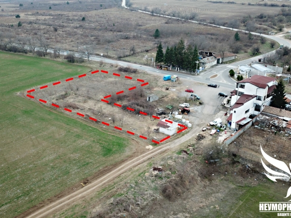 Парцел в с. Червен, Област Пловдив - 2665 кв.м за 21 €/кв.м - Снимка #1