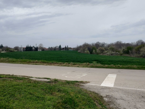 Парцел в с. Шкорпиловци, Област Варна - 7000 кв.м за 20 €/кв.м - Снимка #1