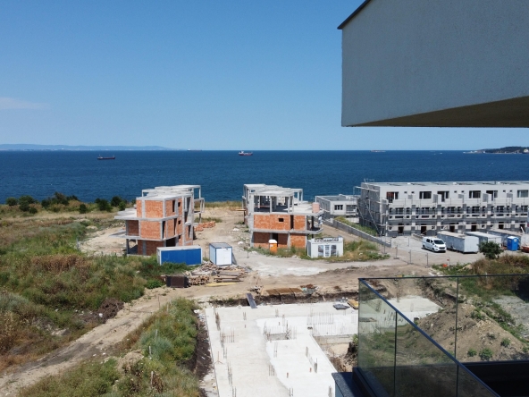 Четиристаен апартамент в Бургас, Крайморие - 161 кв.м за 1305 €/кв.м - Снимка #1