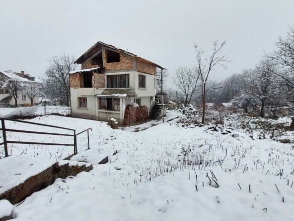 Къща в Габрово, Шенини - 150 кв.м за 434 €/кв.м - Снимка #1