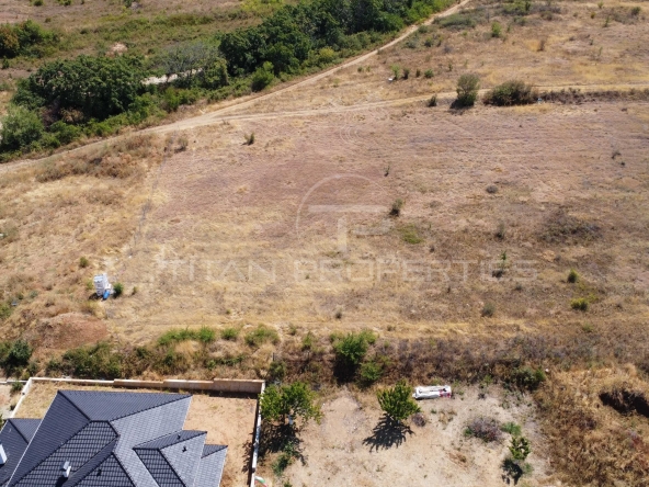 Парцел в с. Марково, Област Пловдив - 572 кв.м за 94 €/кв.м - Снимка #1