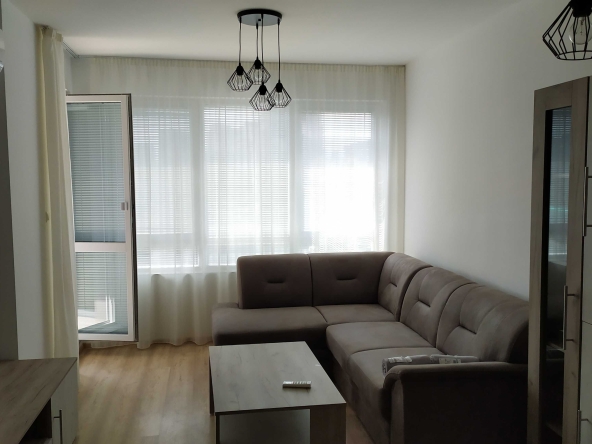 Двустаен апартамент в София, Младост 1 - 69 кв.м за 11 €/кв.м - Снимка #1