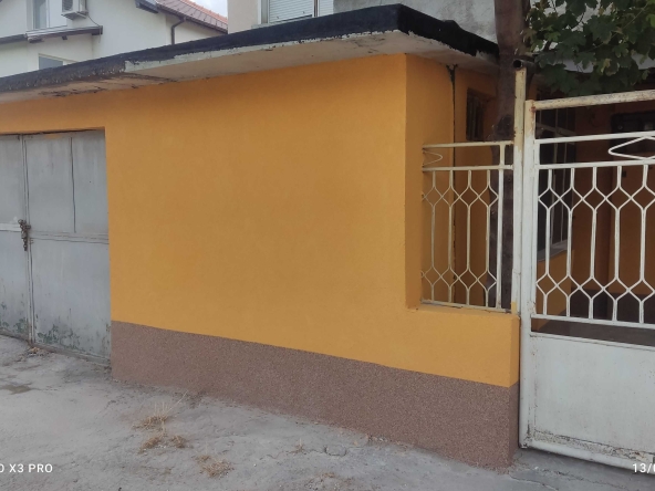 Етаж от къща в с. Гара Елин Пелин, Област София-област - 80 кв.м за 2000 €/кв.м - Снимка #1