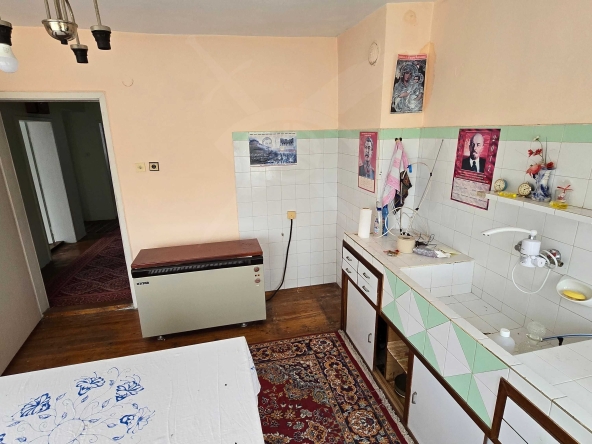 Четиристаен апартамент в Асеновград - 108 кв.м за 945 €/кв.м - Снимка #1