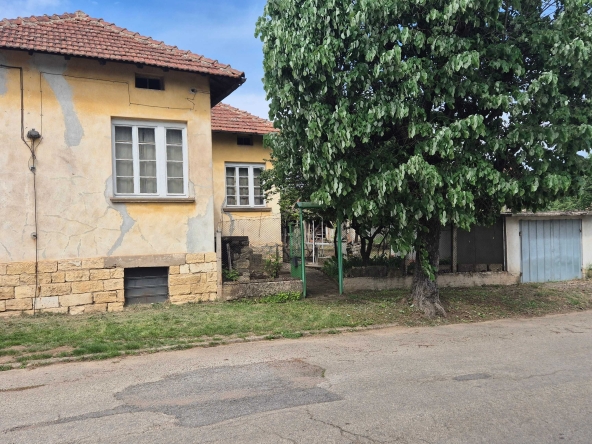 Къща в Русе, Център - 85 кв.м за 159 €/кв.м - Снимка #1