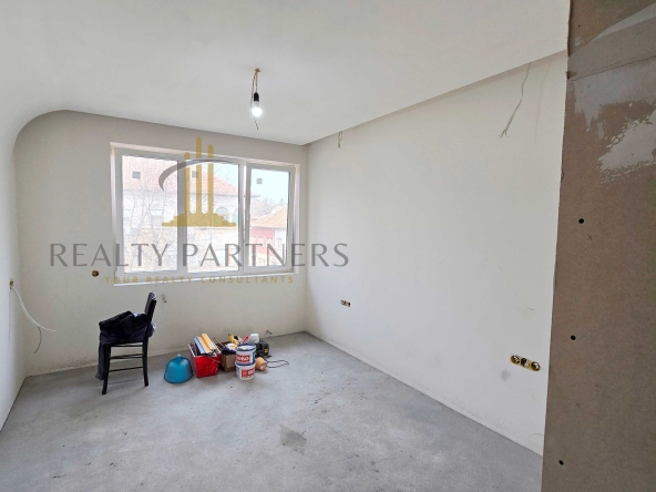 Тристаен апартамент в Перник, Твърди ливади - 86 кв.м за 1489 €/кв.м - Снимка #1