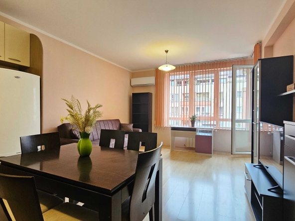 Дава се под наем Двустаен апартамент в София, Красно село - 70 кв.м за 630 € - Снимка #1