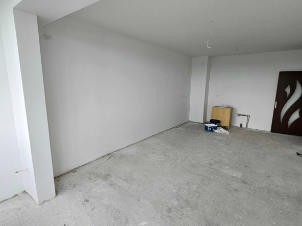 Двустаен апартамент в Разград, Орел - 63 кв.м за 1134 €/кв.м - Снимка #1