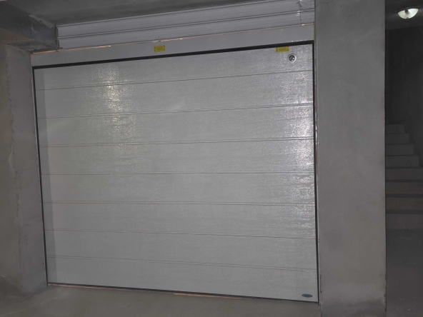 Дава се под наем Гараж / Паркомясто в София, Манастирски ливади - 25 кв.м за 153 € - Снимка #1