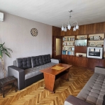 Дава се под наем Тристаен апартамент в Варна, Базар Левски - 90 кв.м за 612 € - Снимка #1