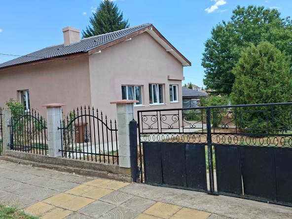 Къща в Генерал Тошево - 130 кв.м за 770 €/кв.м - Снимка #1