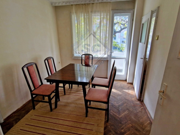 Дава се под наем Двустаен апартамент в Варна, Център - 60 кв.м за 360 € - Снимка #1