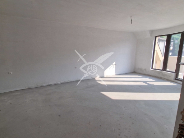 Тристаен апартамент в Асеновград - 115 кв.м за 870 €/кв.м - Снимка #1