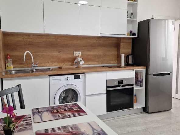 Дава се под наем Къща в Варна, Виница - 50 кв.м за 459 € - Снимка #1