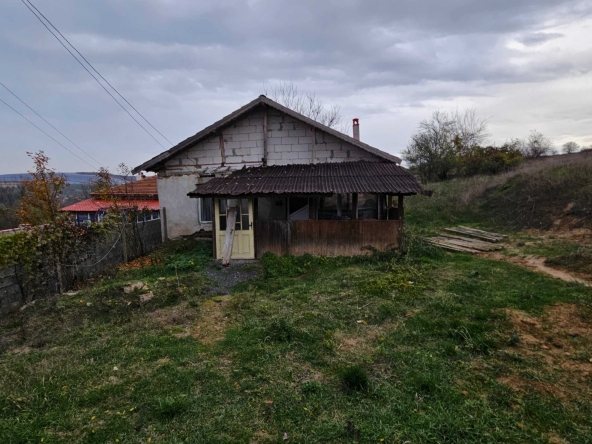 Къща в с. Каменар, Област Разград - 38 кв.м за 201 €/кв.м - Снимка #1